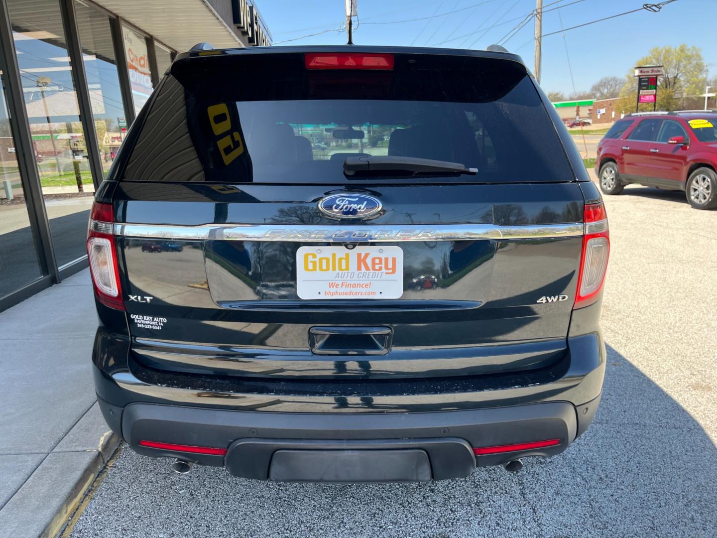 2014 Tuxedo Black Metallic Ford Explorer XLT 4WD (1FM5K8D83EG) with an 3.5L V6 DOHC 24V engine, 6-Speed Automatic transmission, located at 1633 W Kimberly, Davenport, IA, 52806, (563) 323-5341, 41.559456, -90.598732 - Photo#4